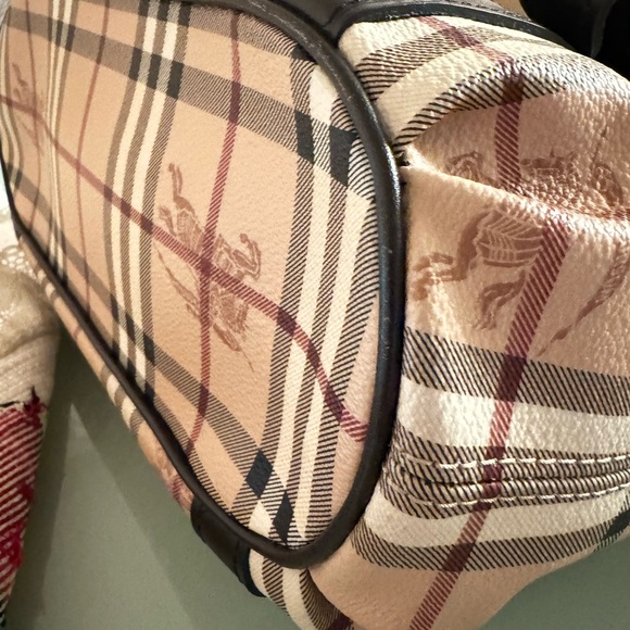 Authentic Burberry Nova Check 2 way shoulder crossbody bag NWOT - Picture 8 of 16